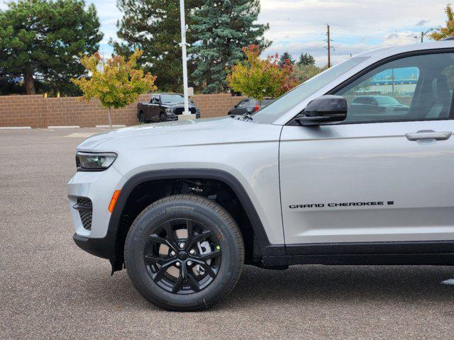 new 2025 Jeep Grand Cherokee car, priced at $43,779