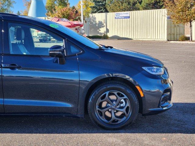 used 2021 Chrysler Pacifica Hybrid car, priced at $26,000