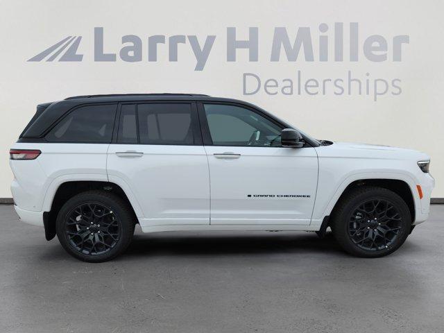 new 2025 Jeep Grand Cherokee 4xe car, priced at $73,395