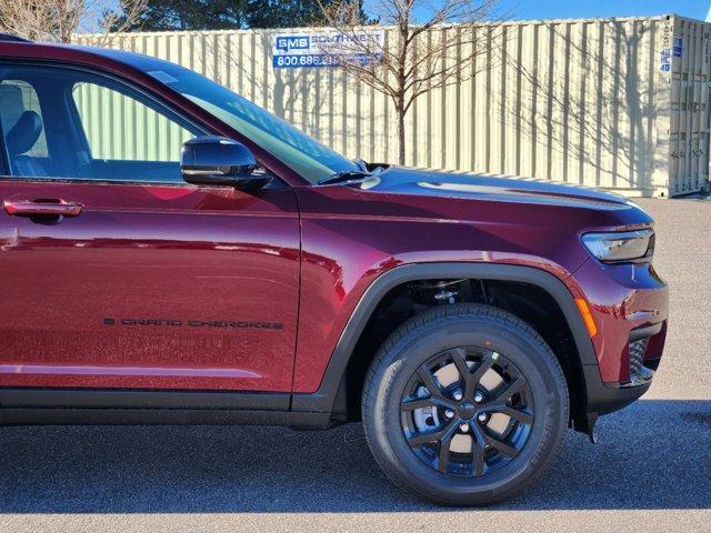 new 2024 Jeep Grand Cherokee L car, priced at $39,519