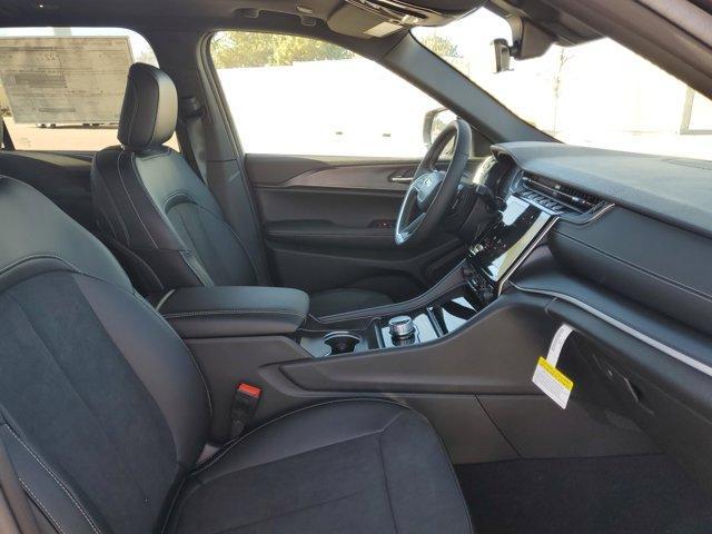 new 2025 Jeep Grand Cherokee car, priced at $43,505