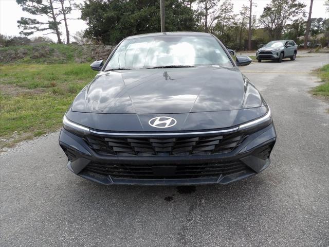 new 2025 Hyundai Elantra car, priced at $27,470