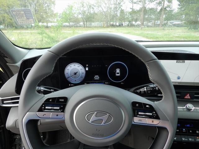 new 2025 Hyundai Elantra car, priced at $27,470