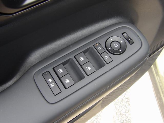 new 2025 Hyundai Santa Fe car, priced at $50,880