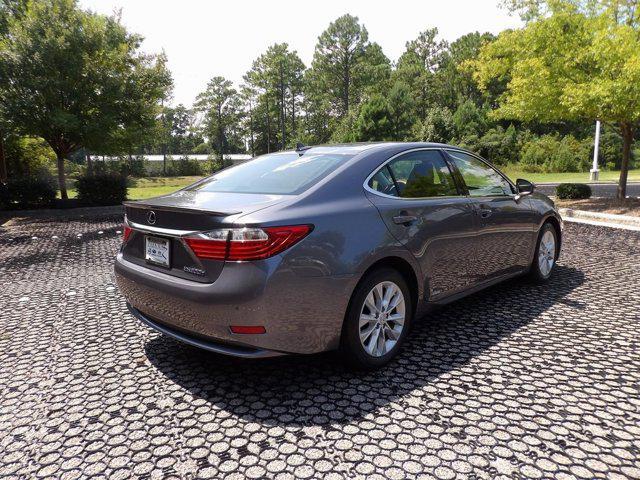 used 2014 Lexus ES 300h car, priced at $18,990