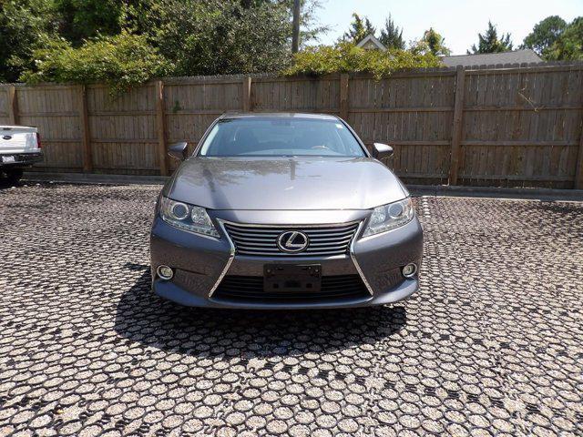 used 2014 Lexus ES 300h car, priced at $18,990