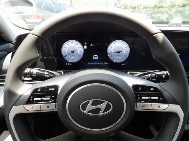 new 2025 Hyundai Elantra car, priced at $27,853
