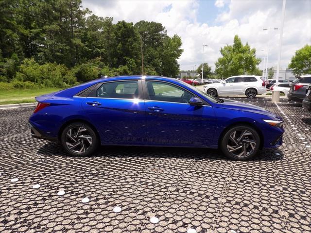 new 2025 Hyundai Elantra car, priced at $27,853