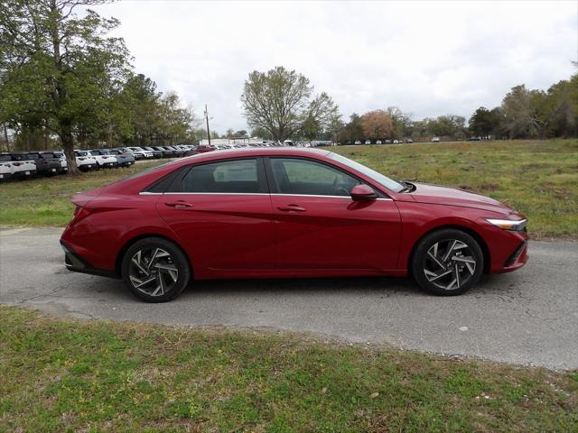 new 2025 Hyundai Elantra car, priced at $27,715