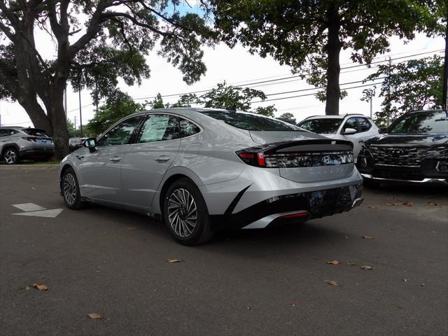 new 2024 Hyundai Sonata Hybrid car, priced at $31,847