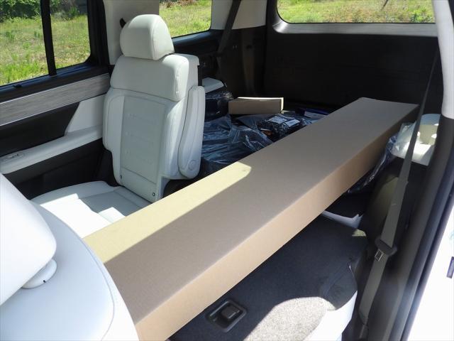 new 2025 Hyundai SANTA FE HEV car, priced at $51,875