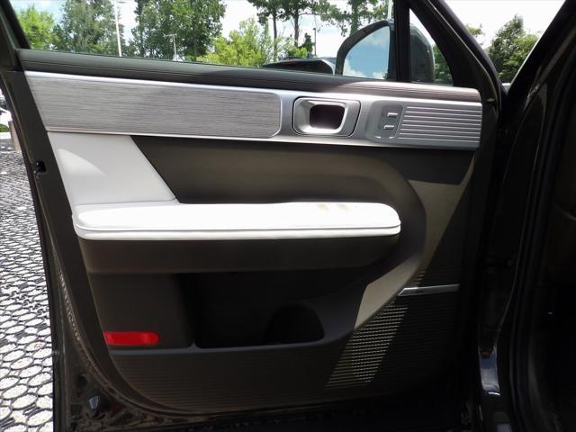 new 2025 Hyundai SANTA FE HEV car, priced at $51,364