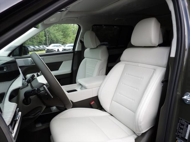 new 2025 Hyundai SANTA FE HEV car, priced at $48,771