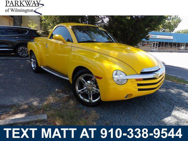 used 2005 Chevrolet SSR car, priced at $27,900