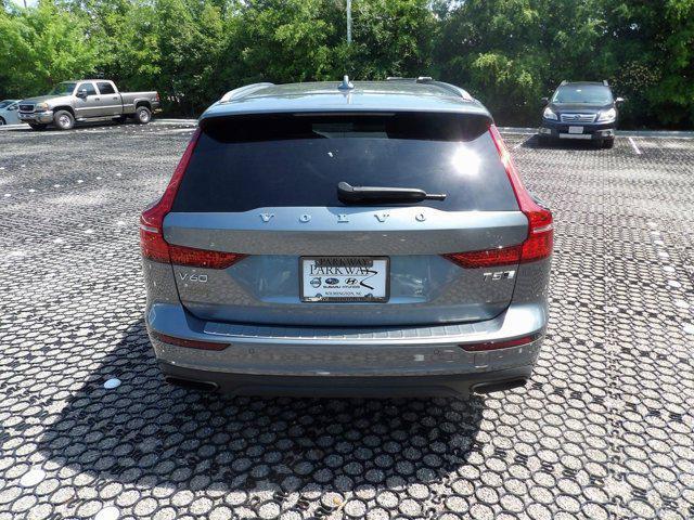 used 2020 Volvo V60 Cross Country car, priced at $28,990