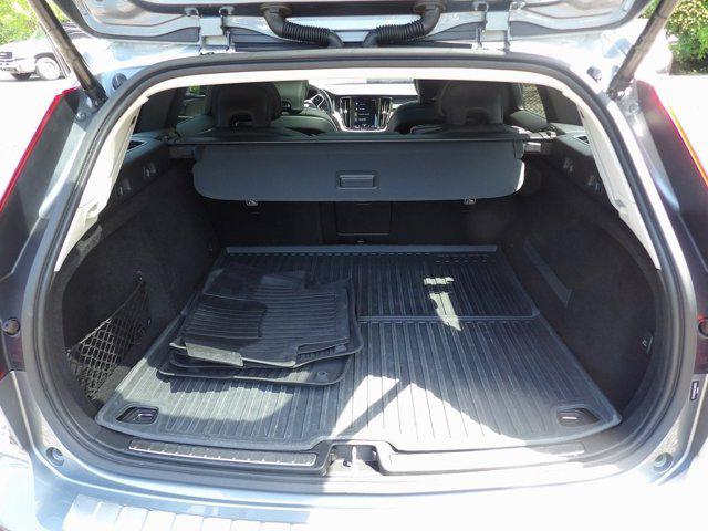 used 2020 Volvo V60 Cross Country car, priced at $28,990