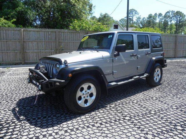 used 2014 Jeep Wrangler Unlimited car, priced at $14,998