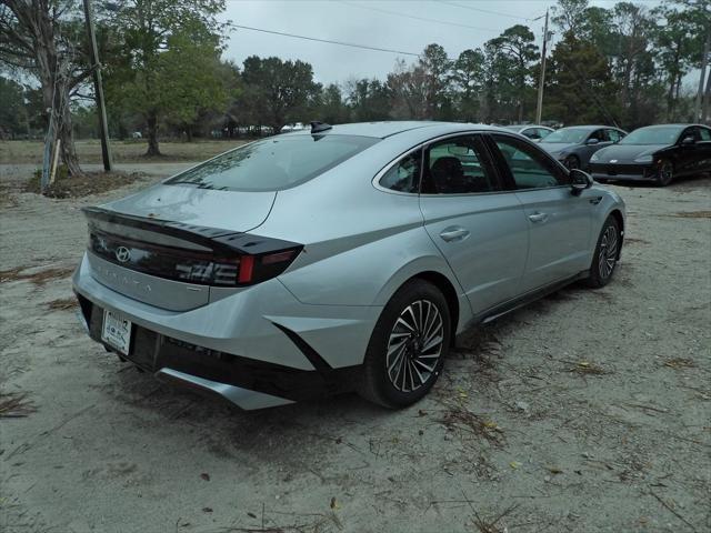 new 2025 Hyundai Sonata Hybrid car, priced at $32,390