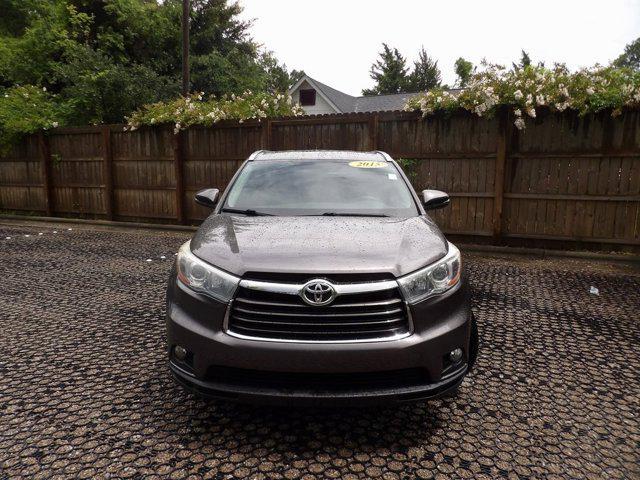 used 2015 Toyota Highlander car, priced at $18,996