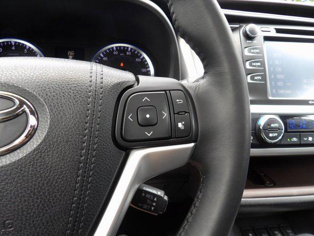 used 2015 Toyota Highlander car, priced at $18,996