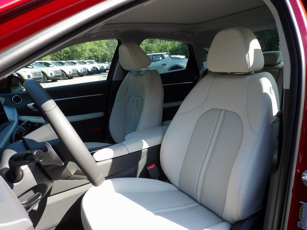 new 2025 Hyundai Sonata car, priced at $32,935