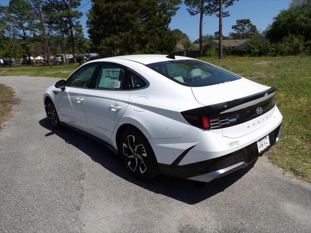 new 2025 Hyundai Sonata car, priced at $30,185