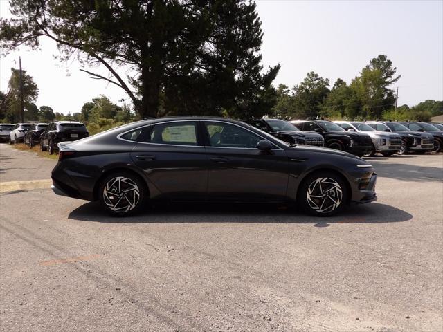 new 2024 Hyundai Sonata car, priced at $31,143