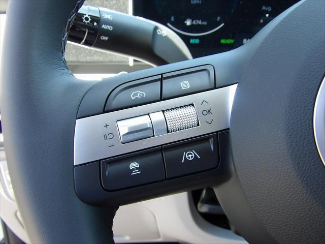new 2025 Hyundai TUCSON Hybrid car, priced at $38,285