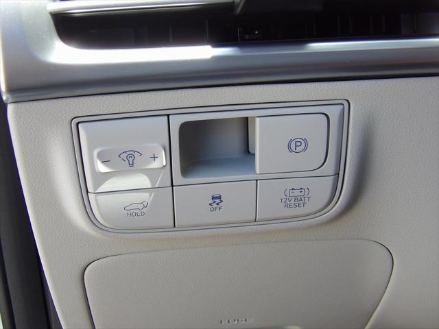 new 2025 Hyundai TUCSON Hybrid car, priced at $38,285