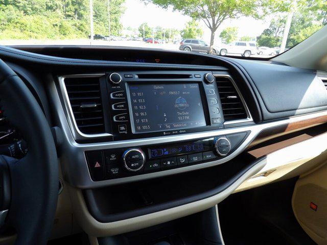 used 2016 Toyota Highlander car, priced at $19,440