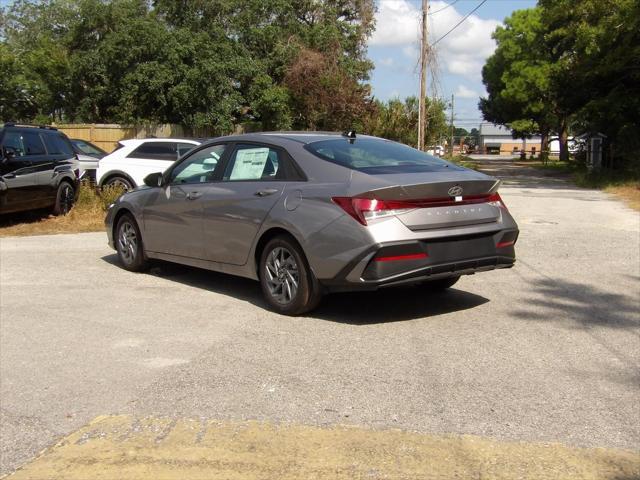 new 2024 Hyundai Elantra car, priced at $24,784