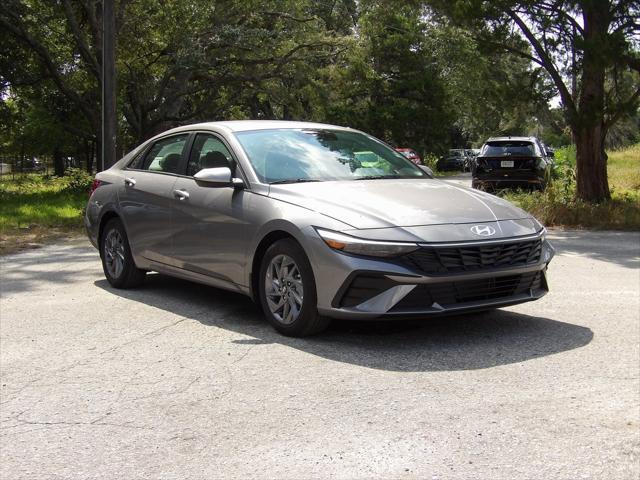 new 2024 Hyundai Elantra car, priced at $24,784