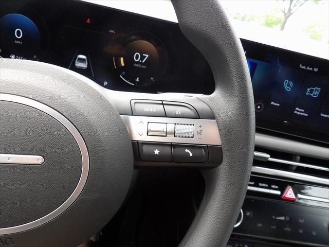 new 2025 Hyundai SANTA CRUZ car, priced at $33,959