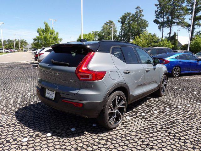 used 2021 Volvo XC40 car, priced at $31,339