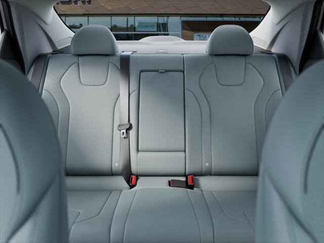 new 2025 Hyundai Elantra car, priced at $31,185