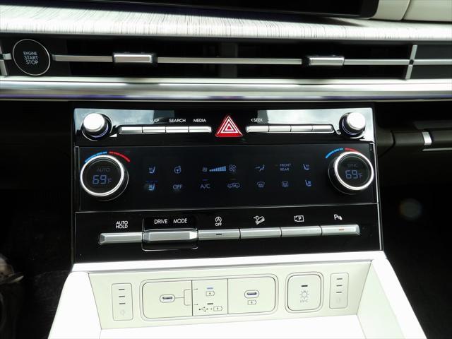 new 2025 Hyundai Santa Fe car, priced at $48,715