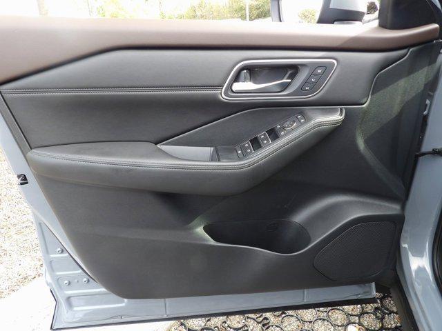 used 2021 Nissan Rogue car, priced at $24,558