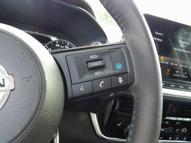 used 2021 Nissan Rogue car, priced at $24,558