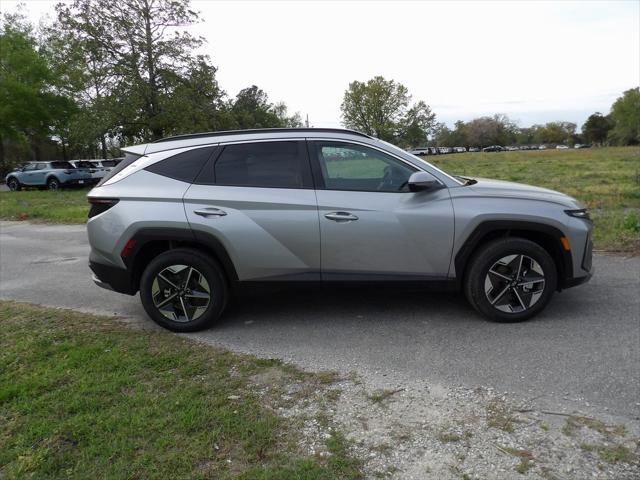 new 2025 Hyundai TUCSON Hybrid car, priced at $38,385