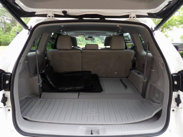 used 2018 Toyota Highlander car, priced at $19,988