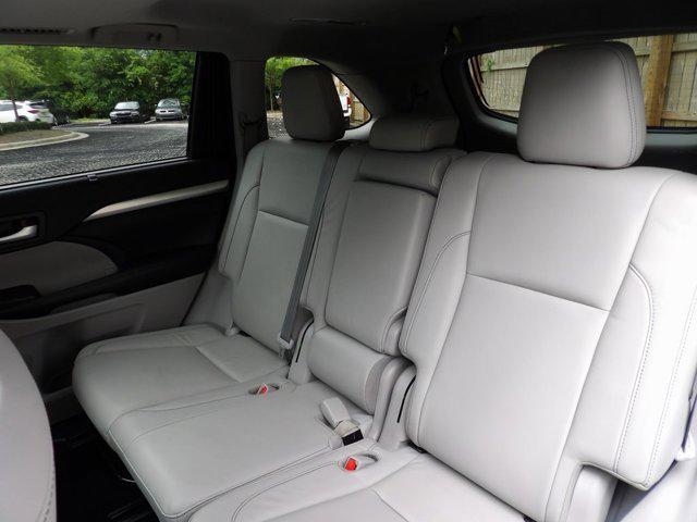 used 2018 Toyota Highlander car, priced at $19,988