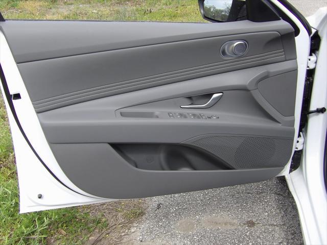 new 2025 Hyundai Elantra car, priced at $27,950