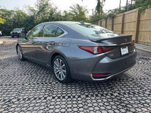 used 2020 Lexus ES 300h car, priced at $27,785