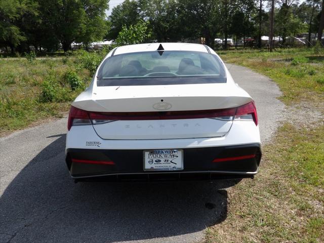 new 2025 Hyundai Elantra car, priced at $28,065