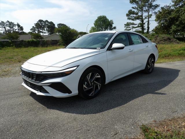 new 2025 Hyundai Elantra car, priced at $28,065
