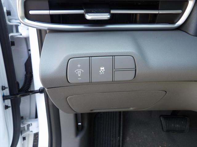 new 2025 Hyundai Elantra car, priced at $28,065