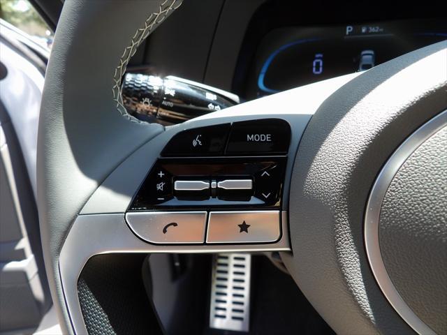 new 2025 Hyundai Elantra car, priced at $24,540