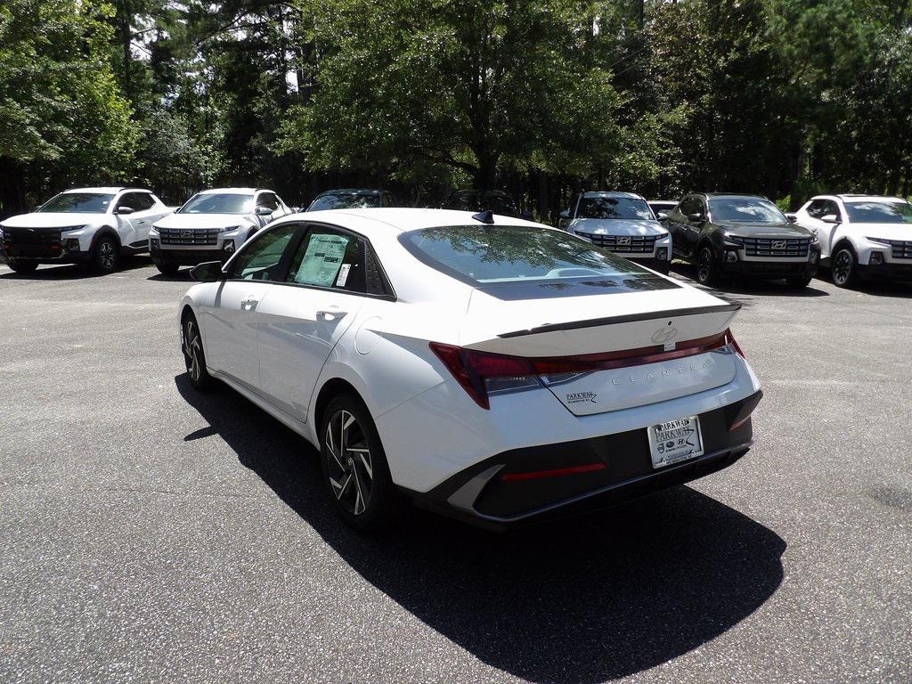 new 2025 Hyundai Elantra car, priced at $24,540