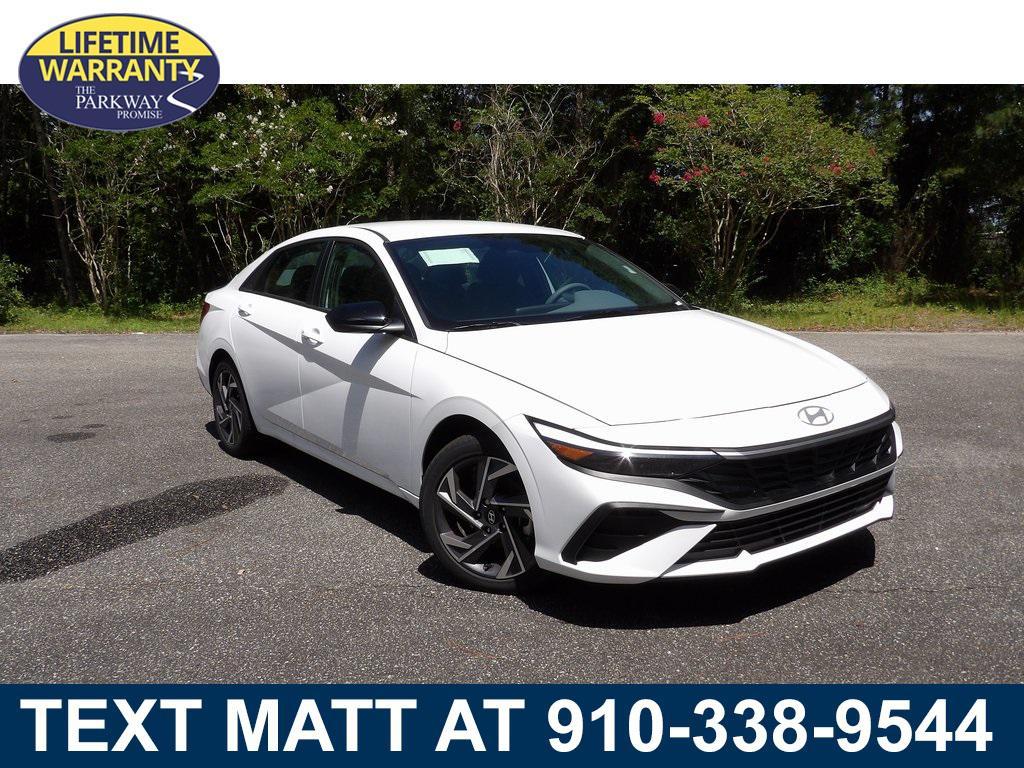 new 2025 Hyundai Elantra car, priced at $24,540