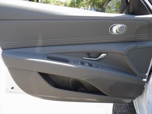 new 2025 Hyundai Elantra car, priced at $24,540